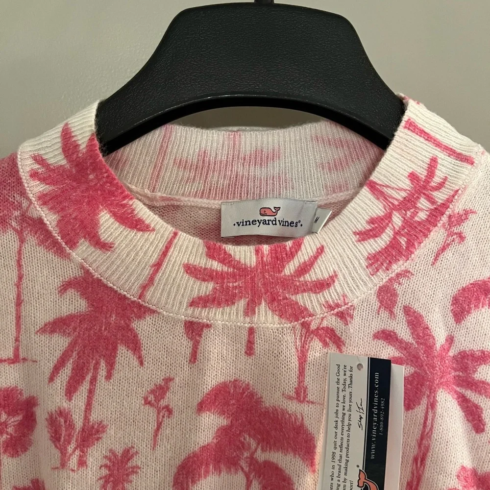 NWT Size M Crew Sweater palms and Plumeria Lofty Crew in Knockout Pink